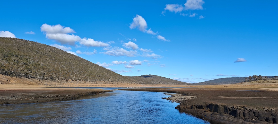 Where lake Eucumbene meets the Eucumbene River, the junction